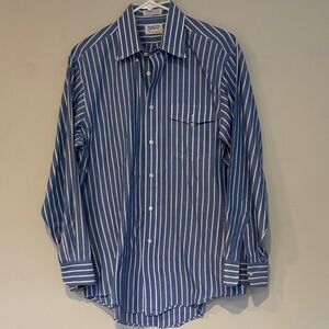 Strawbridge clothier size 16 Blue and White Striped Button Down Shirt